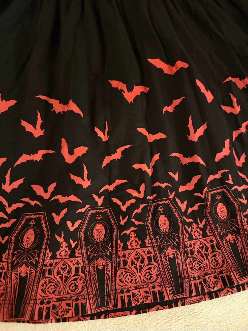 🧛♂️ Hot Topic Universal Monsters Dracula Bat Lace-Up Skirt (Plus Size) - Picture 11 of 13